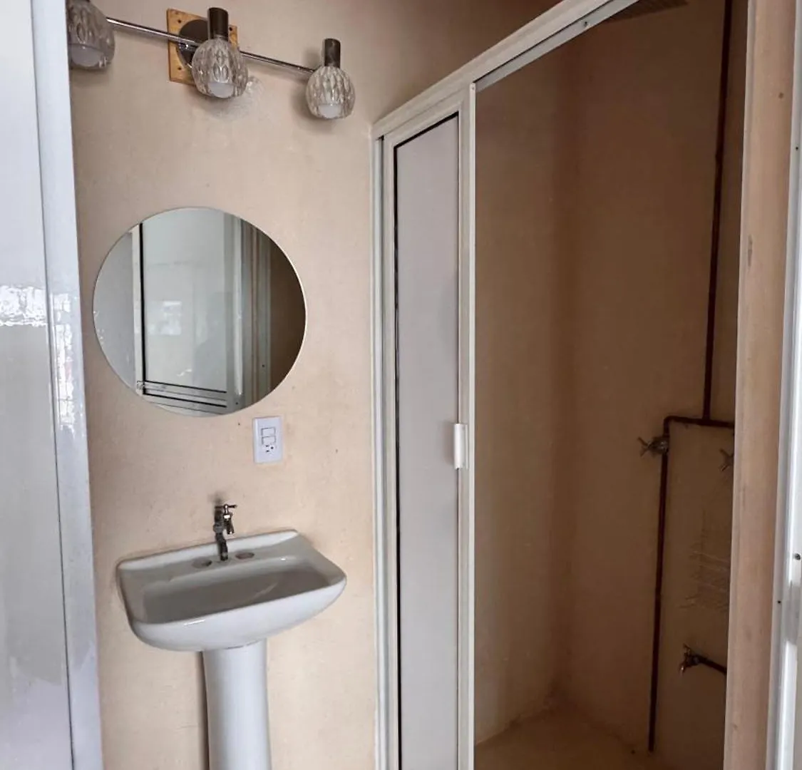 Burgos Studio Cancun Guest house