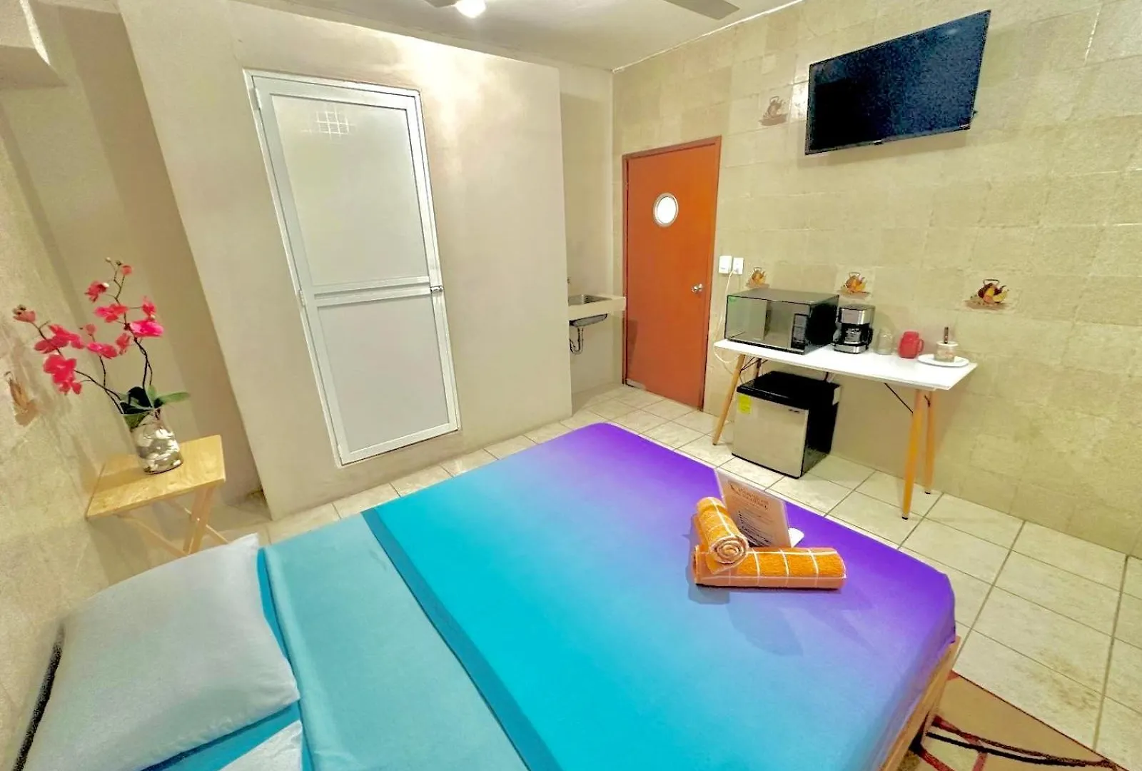 Burgos Studio Cancún