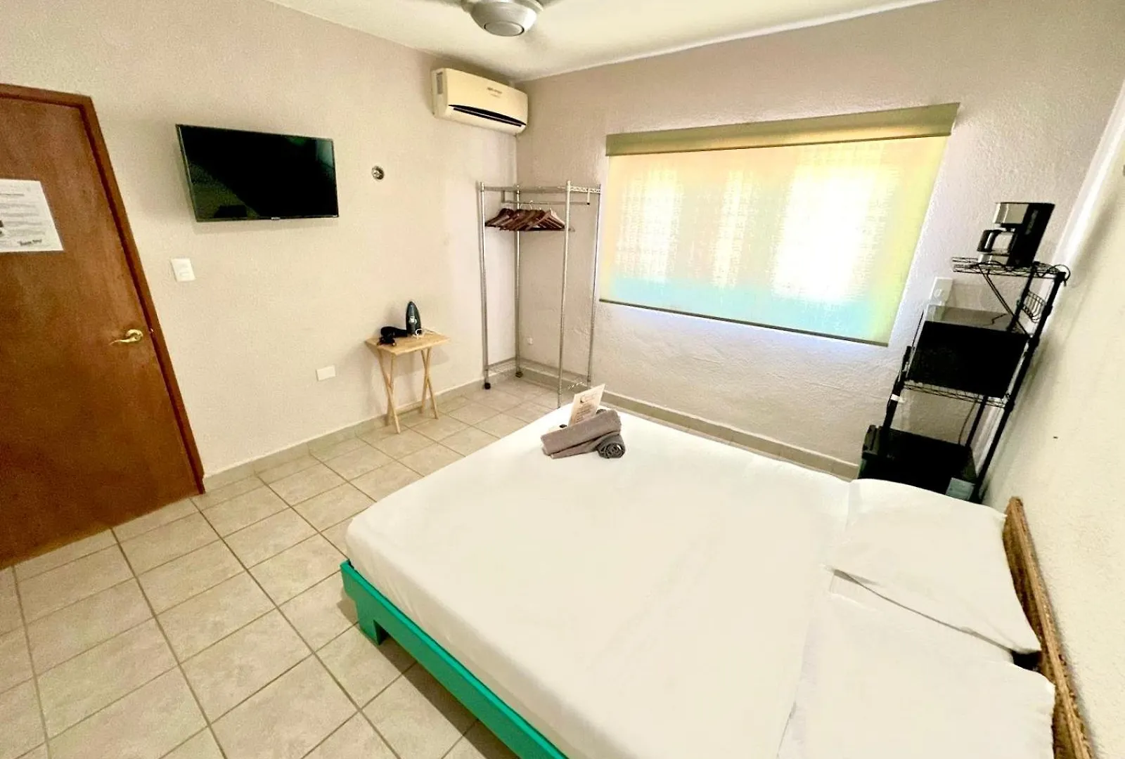 Burgos Studio Cancún
